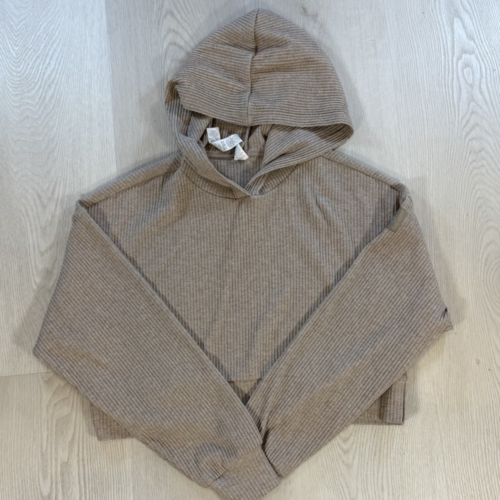 Alo Yoga Women's XS  Muse Ribbed Cropped Hoodie Sweatshirt in Gravel Heather Tan